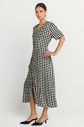 Lorie Maxi Dress in Black