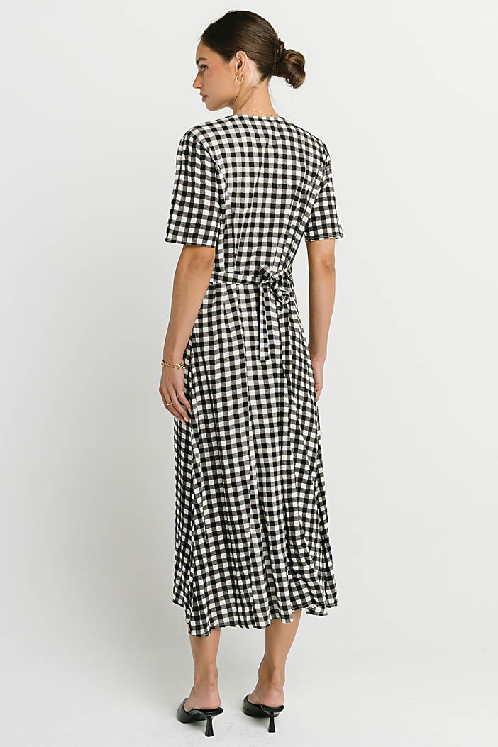 Lorie Maxi Dress in Black