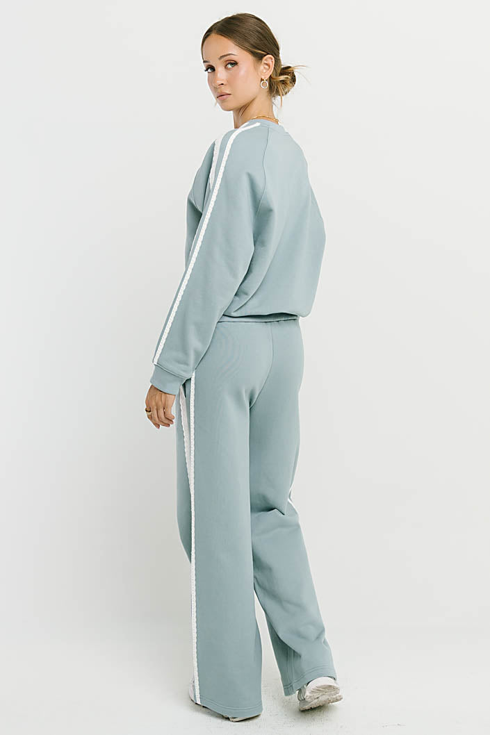 Mickey Wide Leg Jogger in Blue