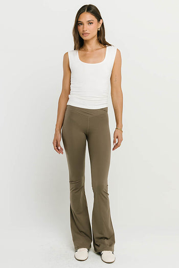 Bella Crossover Flare Leggings in Mocha