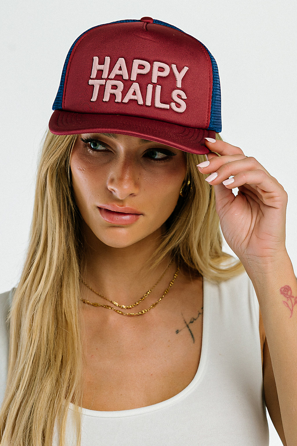 Sunny Trucker Hat in Red