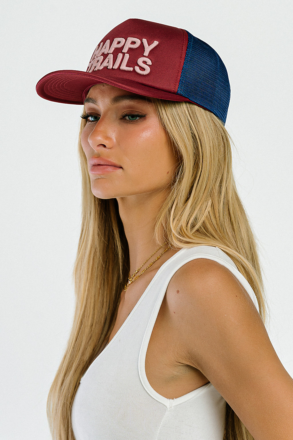 Sunny Trucker Hat in Red