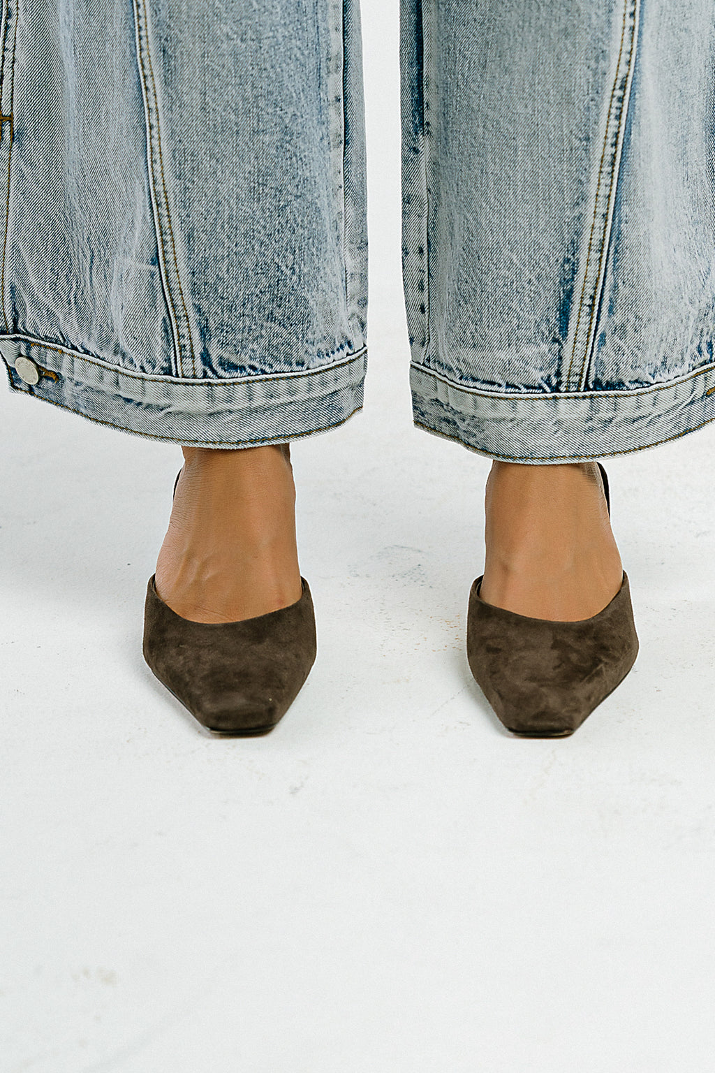 Steve Madden Alyse Kitten Heel in Dark Brown