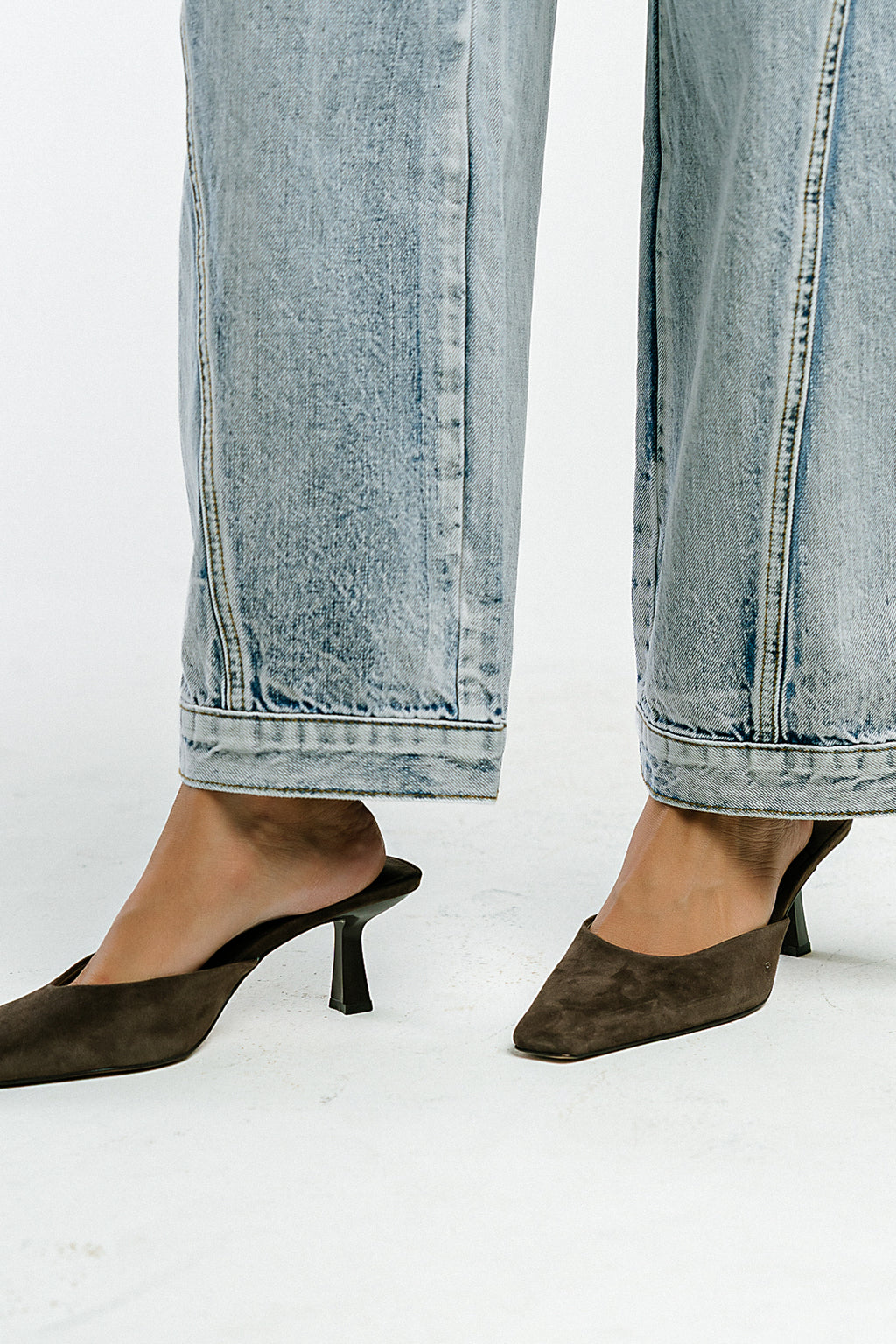 Steve Madden Alyse Kitten Heel in Dark Brown
