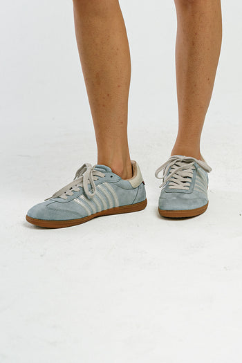 Stevie Striped Sneaker in Blue