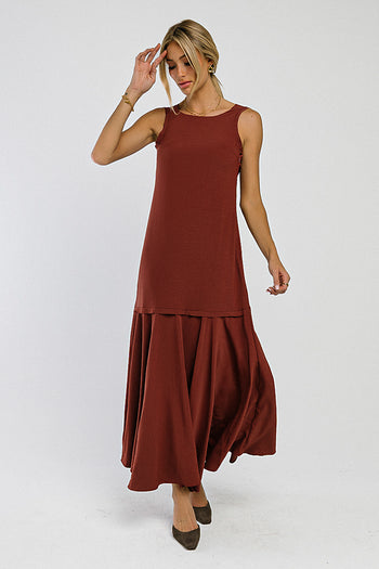 Marlon Maxi Dress in Red-Brown