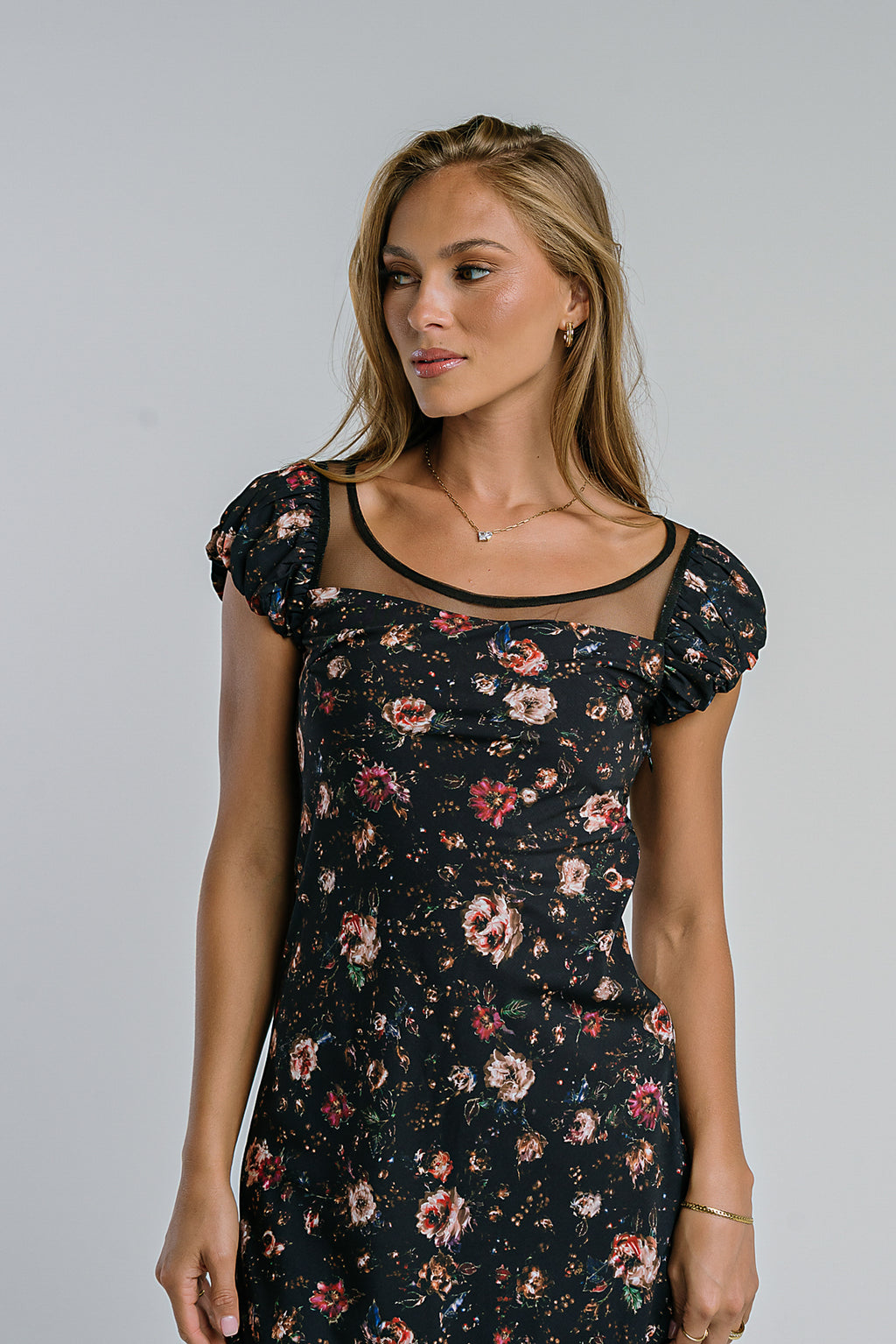 Ellie Mesh Floral Maxi Dress in Black