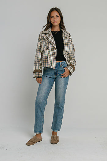 Reya Straight Leg Jeans in Medium Wash