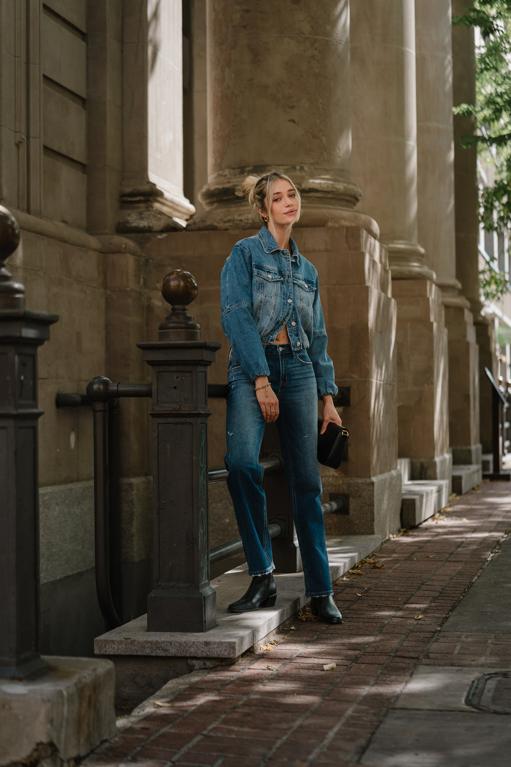 Victoria Straight Leg Jeans in Dark Wash