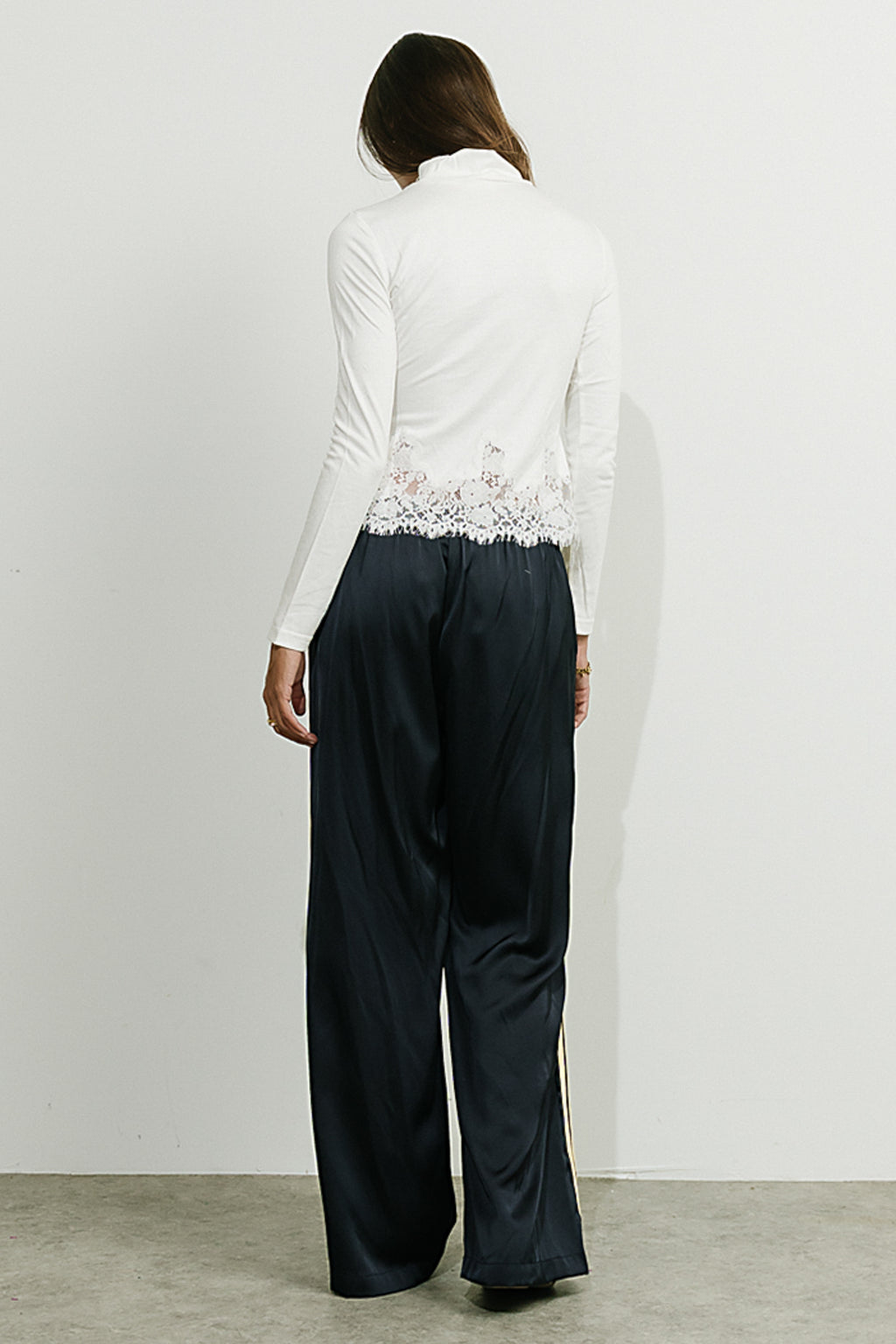 Kesley Lace Mock Neck Top in Ivory