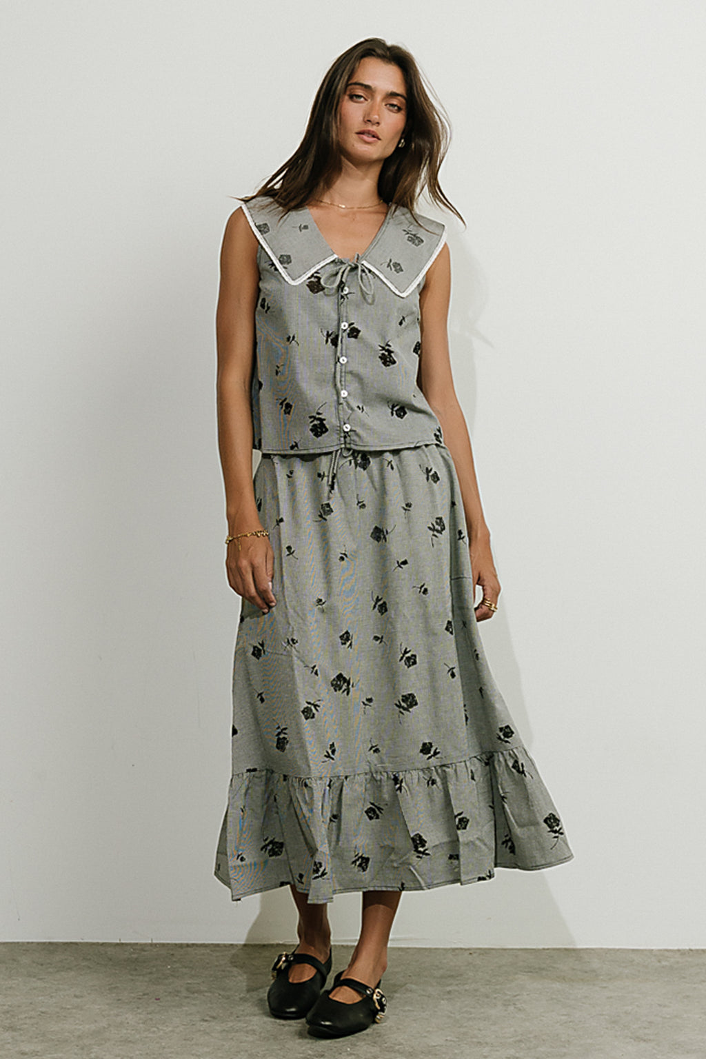 Karrie Gingham Midi Skirt in Black