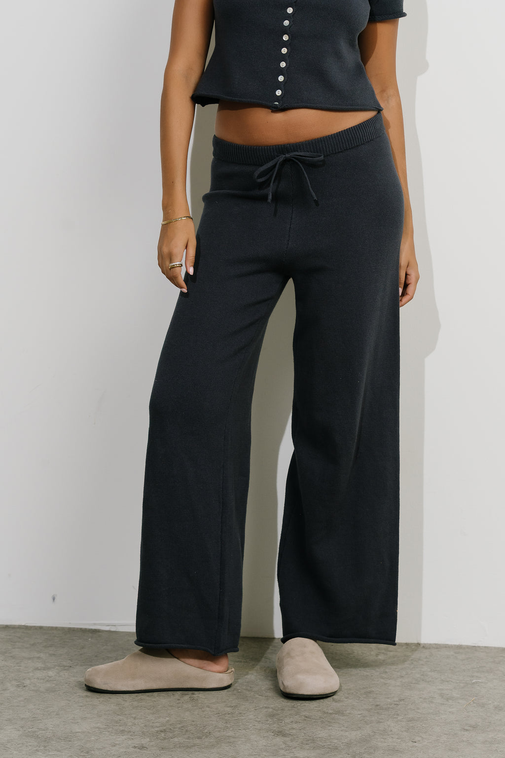 Jaxie Wide Leg Pants in Navy