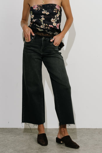 Colette Wide Leg Jeans in Faded Black