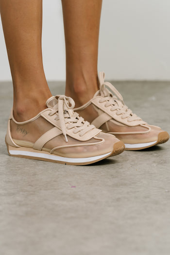 Flash Mesh Sneaker in Nude