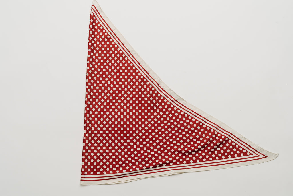 Scottie Triangle Scarf in Red