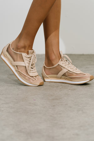 Flash Mesh Sneaker in Nude