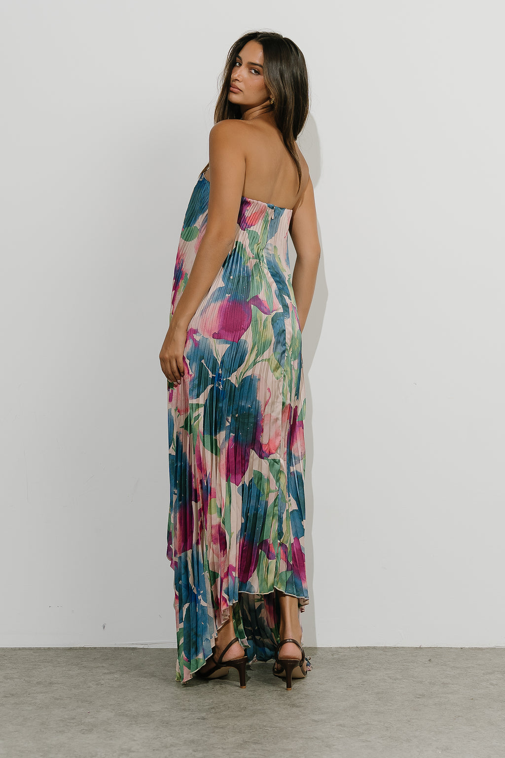 Aylani Floral Accordion Maxi Dress