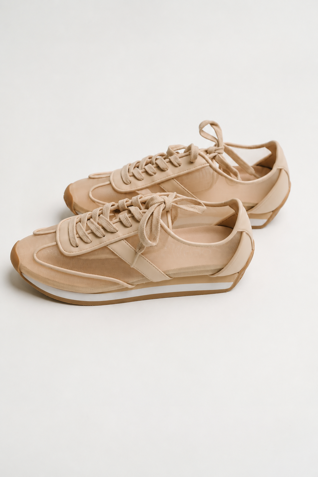 Flash Mesh Sneaker in Nude