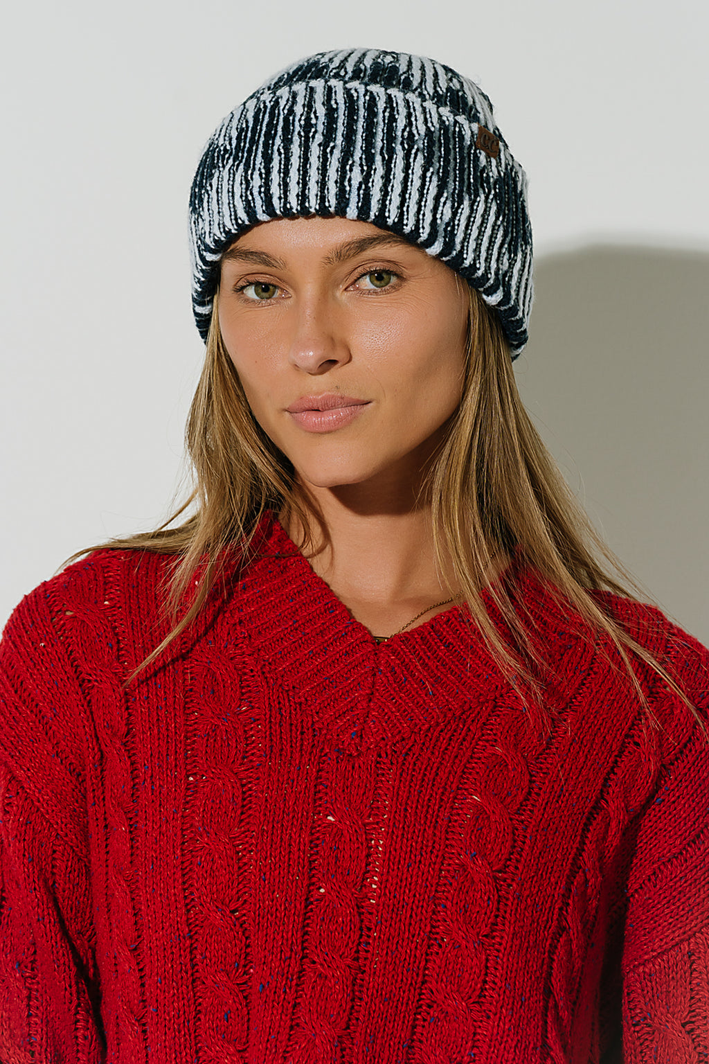 Gemma Reversible Beanie in Navy