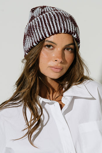 Gemma Reversible Beanie in Wine