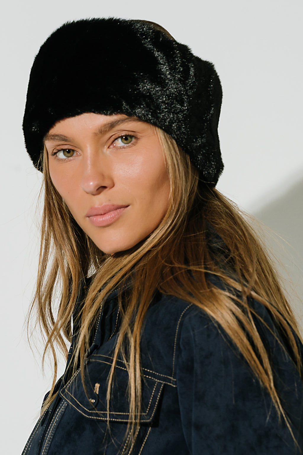 Lia Faux Fur Headwrap in Black