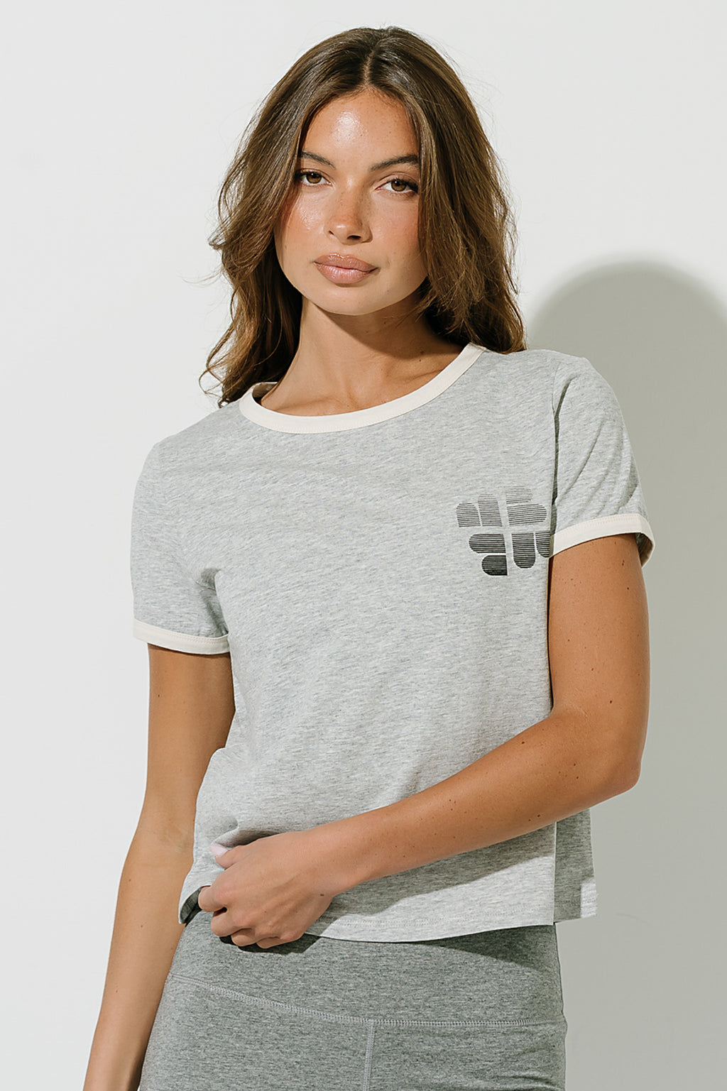 Mia Ringer Tee in Heather Grey