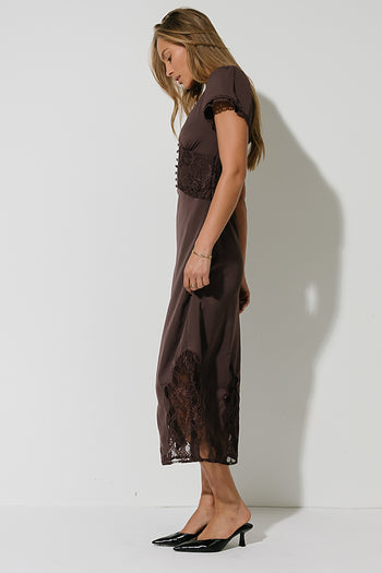 Alaina Lace Maxi Dress in Plum