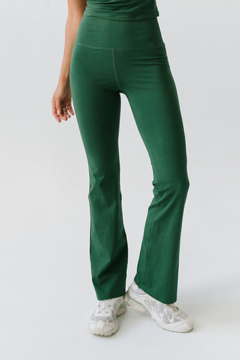 Teagan Flare Leggings in Green