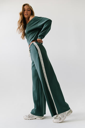 Skylar Wide Leg Sweatpants in Green