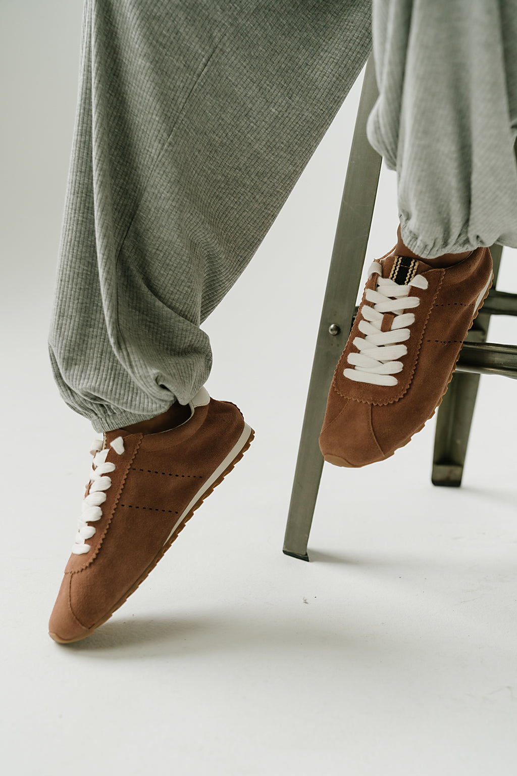 Catherine Ribbed Joggers in Heather Grey