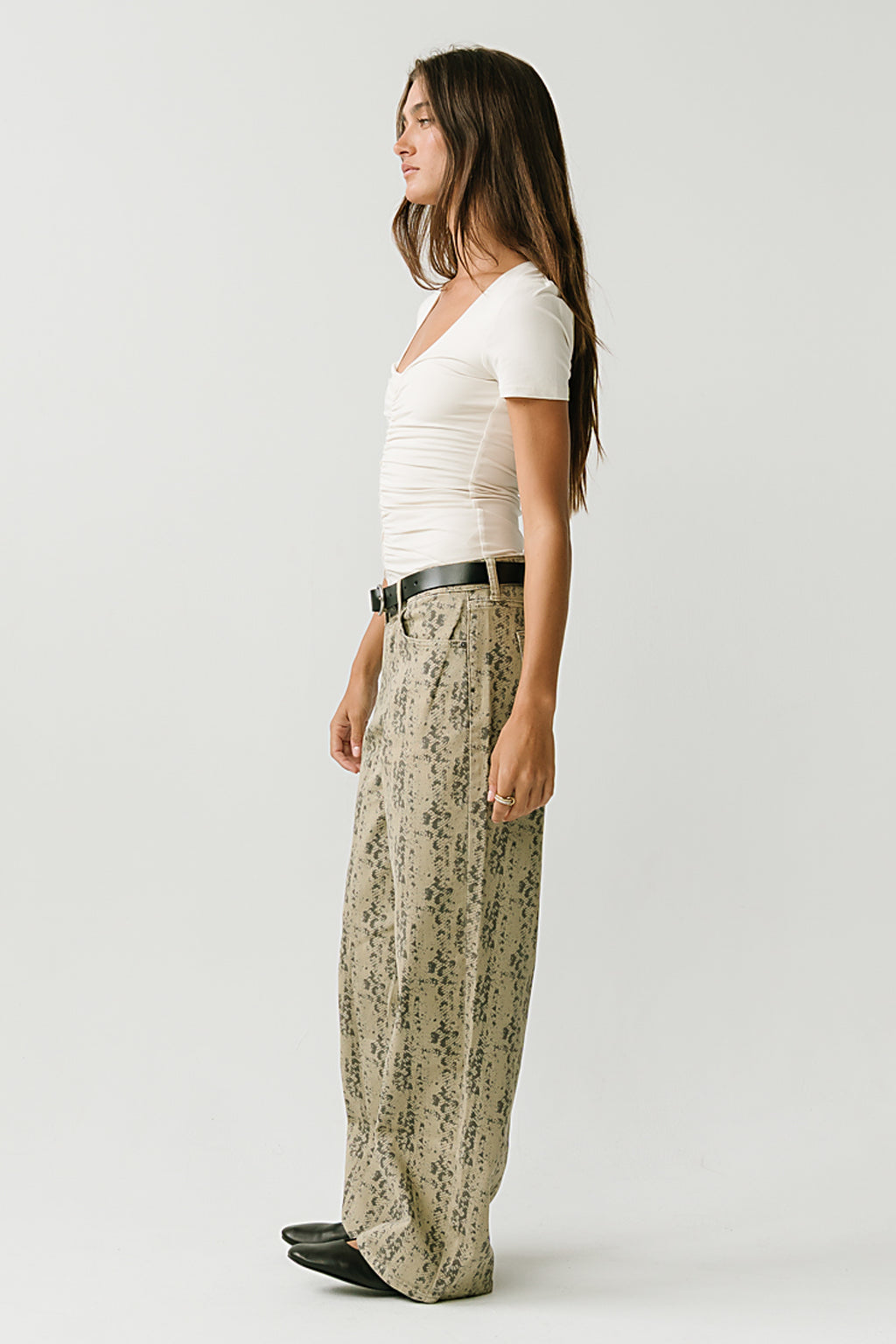 Kali Ruched Fitted Top in Ecru