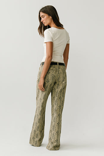 Kali Ruched Fitted Top in Ecru