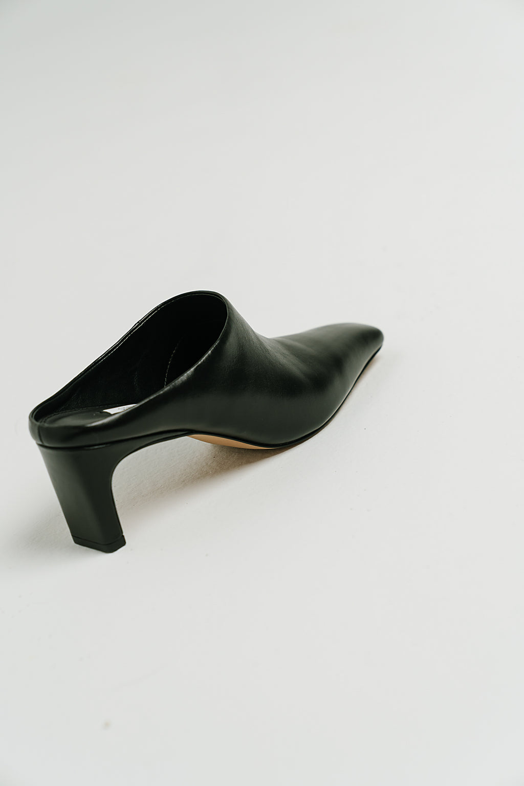 Steve Madden Jamason Mule in Black