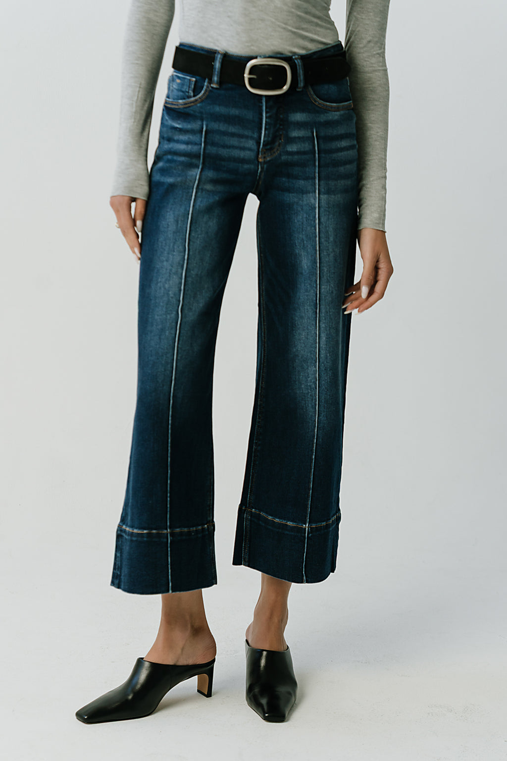 Eva Mid Rise Wide Leg Jeans