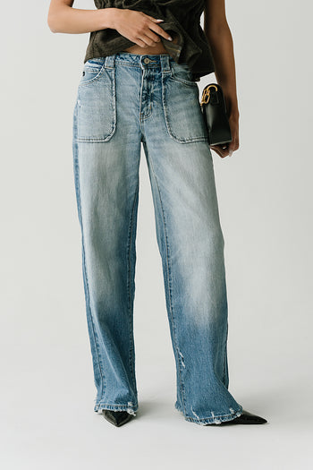 Pria High Rise Distressed Wide Leg Jeans
