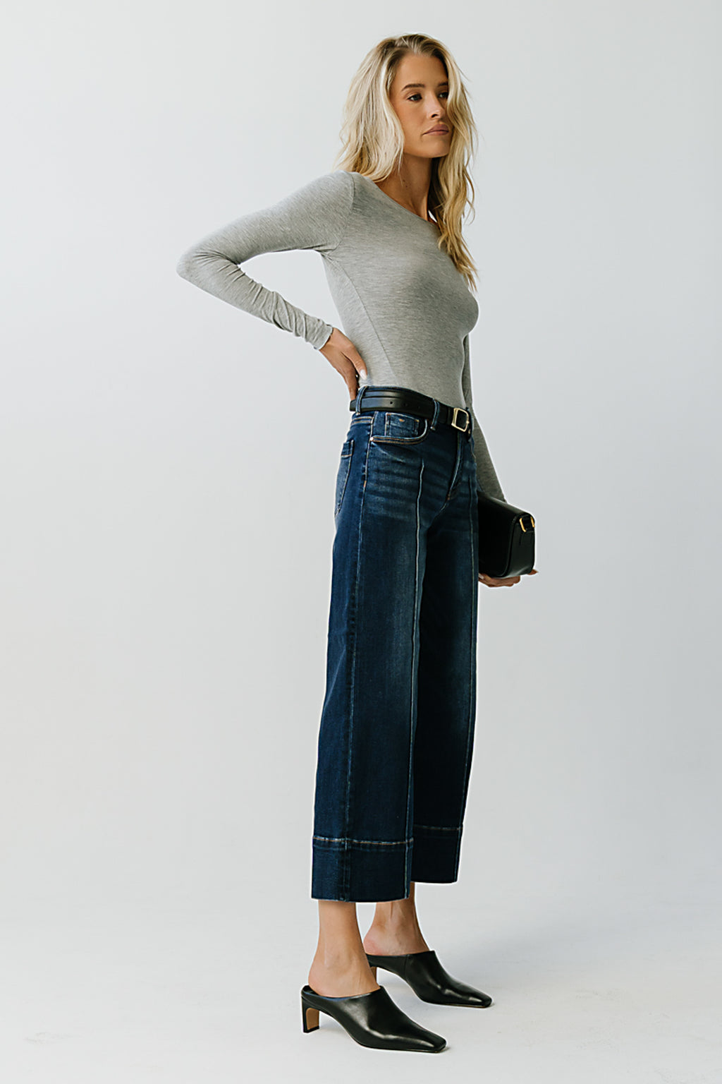 Eva Mid Rise Wide Leg Jeans