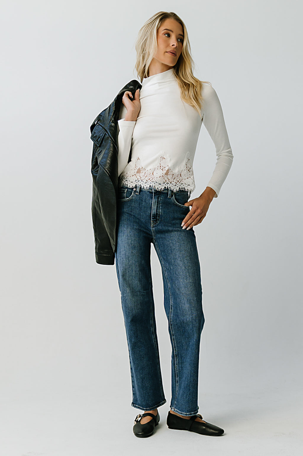 Amanda Straight Leg Jeans in Medium Wash - FINAL SALE