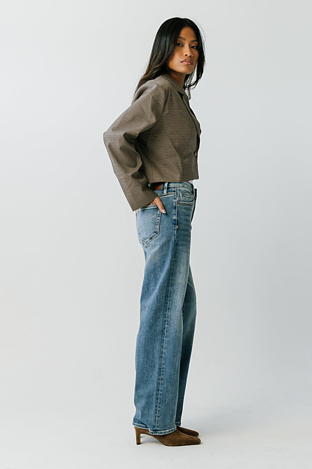 Ava High Rise Straight Leg Jeans