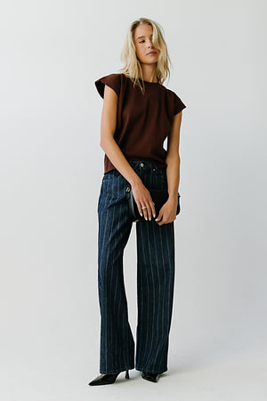 Vinnie Muscle Tee in Red-Brown