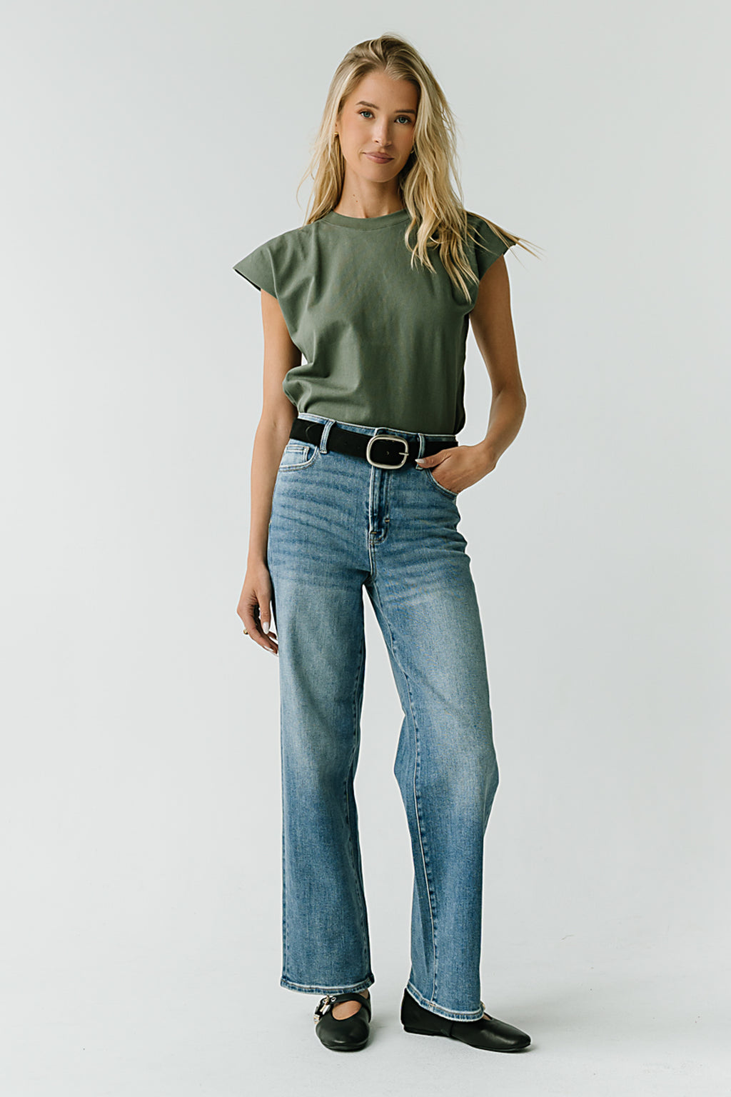 Vinnie Muscle Tee in Olive