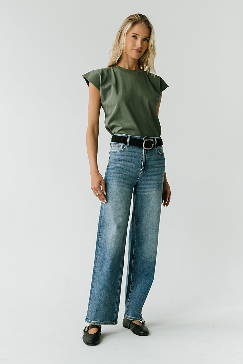 Vinnie Muscle Tee in Olive