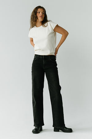 Marshall Straight Leg Jeans in Washed Black