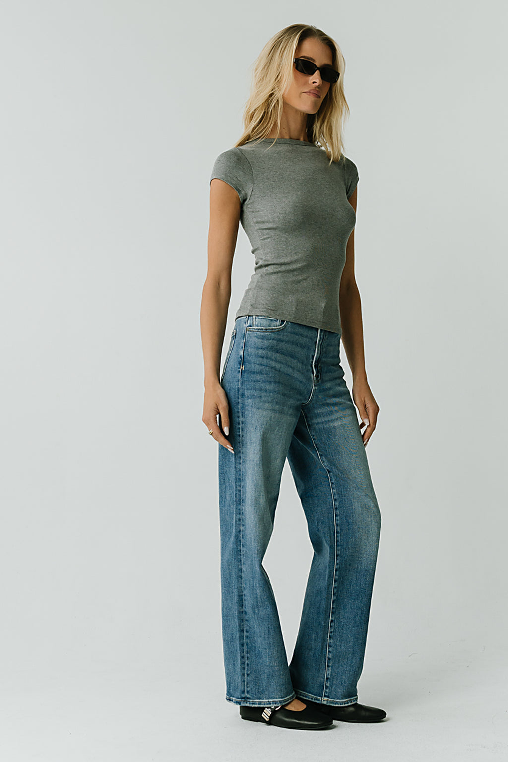 Tiffany Ribbed Tee in Heather Grey