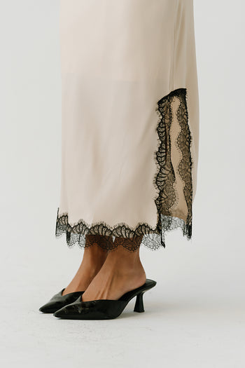 Vienna Lace Maxi Dress