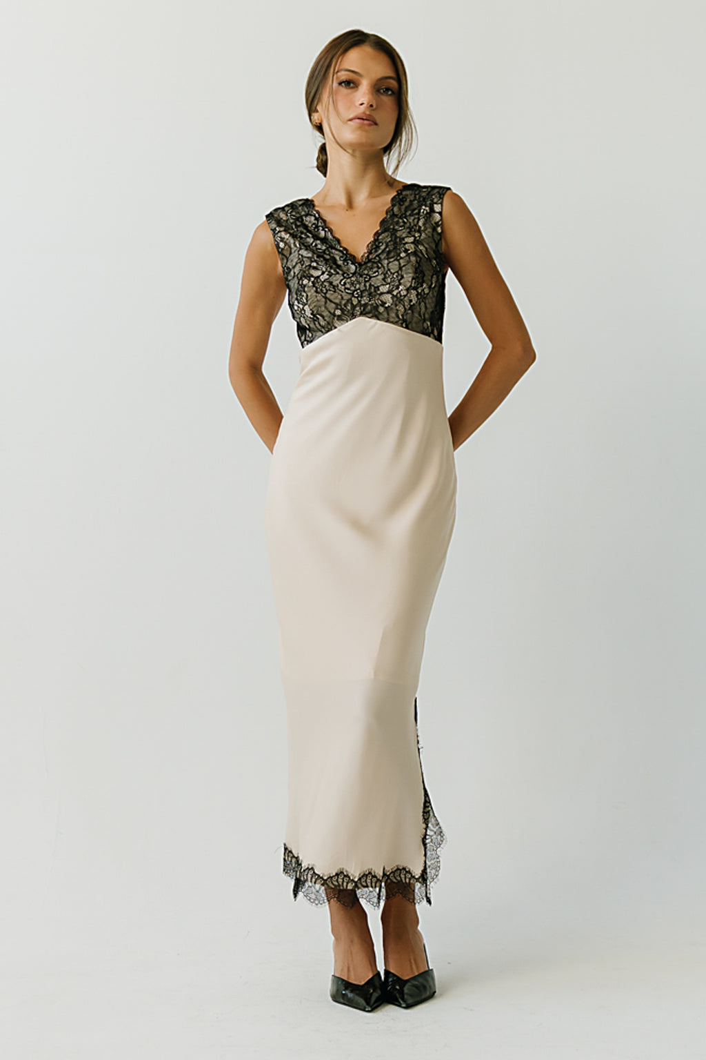 Vienna Lace Maxi Dress