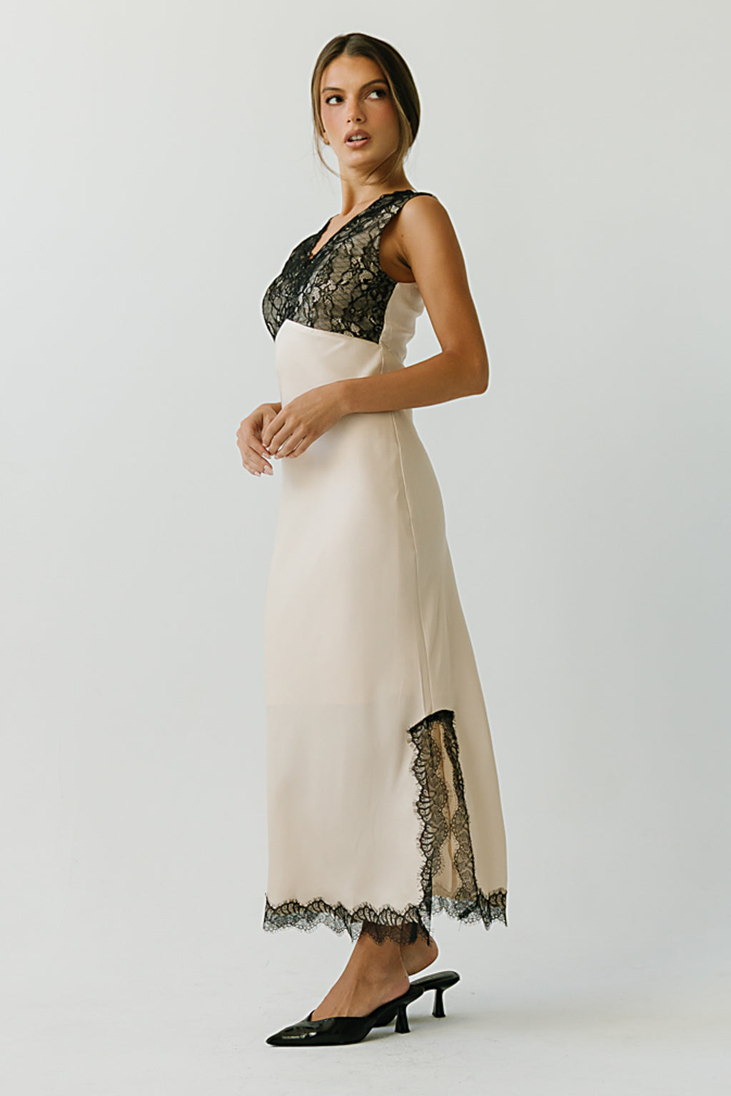 Vienna Lace Maxi Dress