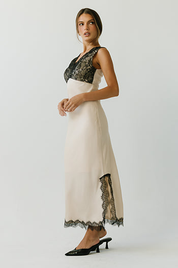 Vienna Lace Maxi Dress