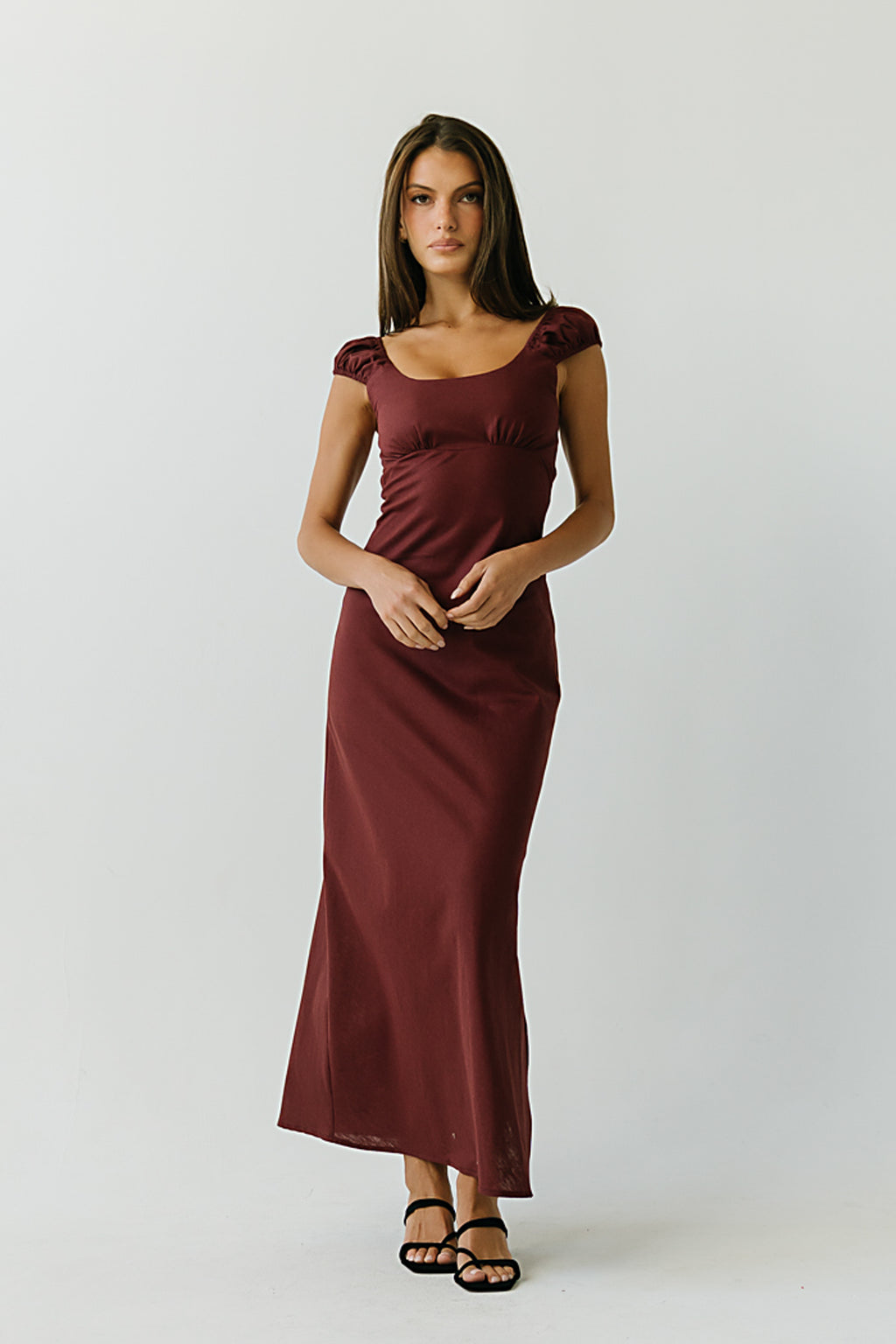 Mika Maxi Dress in Red-Brown