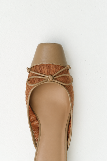 Geneva Mule in Tan