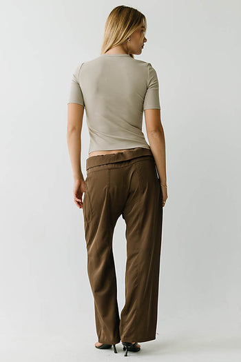 Laney Fitted Top in Taupe